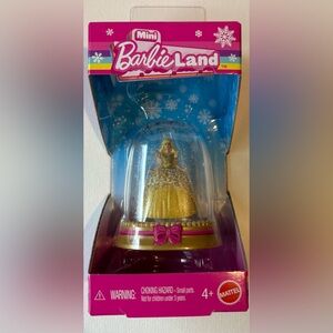 Mini BarbieLand Holiday Mini Doll in Snow Globe Christmas Barbie Cake Topper toy